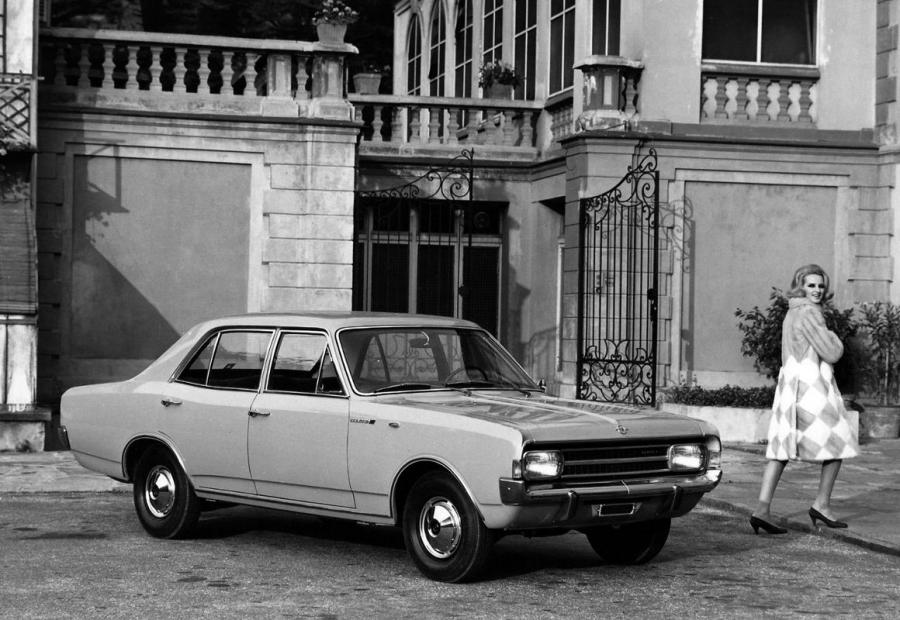 Opel Rekord Sedan (C) 1967 года  (фото 4 из 5)